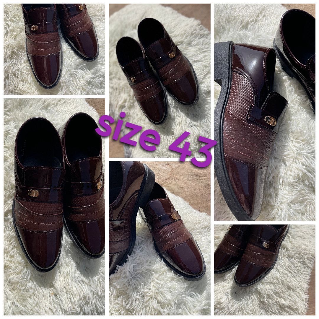 Men’s Luxury Buckle Loafers